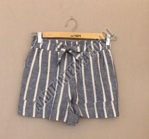 Ladies Cotton Beach Wear Striped Shorts, Age : Adults