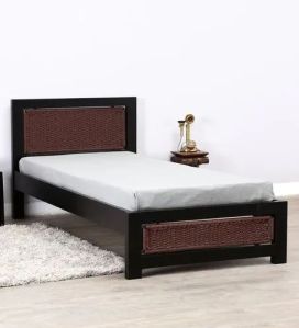 Plain Wooden Single Bed For Home, Hotel