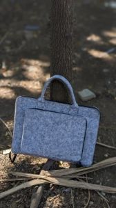 Plain Felt Executive Laptop Bags, Color : Grey