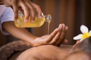 Ayrvedic Oil Massage Service