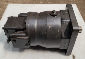 DYNAPOWER 896400 MODEL HYDRAULIC MOTOR