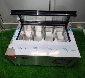 YUAAN Semi Automatic Electric SS Ice Cream Counter, Power : 140w