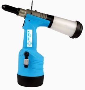 A4000-02000 - Hydro - Pneumatic Riveting Tool