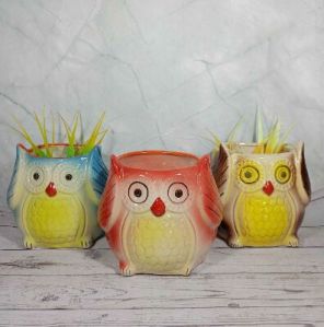 Animal Shape Pot  Spray Big Owl