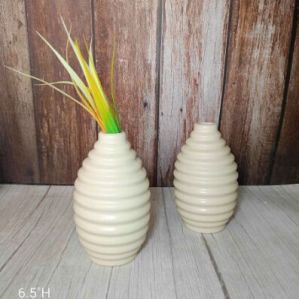 Decor Choodi Dholak Vase