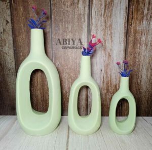 Advance Matt Finish Green D Vase Set