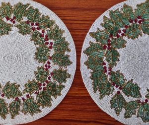 Christmas Wreath Theme White Green Beaded Placemats