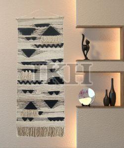 Tassel Tufted Woven Wall Hanging For Decoration