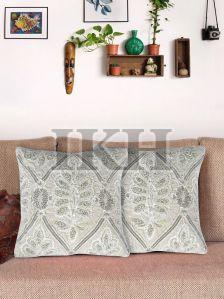 White Beaded Throw Cushion Cover, Technics : Handmade