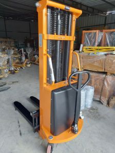 Brs Semi Electric Stacker