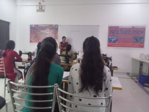 Sewing Machines Training