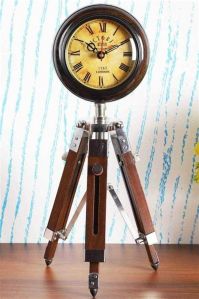 Wooden Tripod Clock