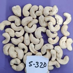 S320 Cashew Nuts