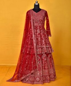 Designer Embroidered Bridal Lehenga, Sleeve Type : Full Sleeves