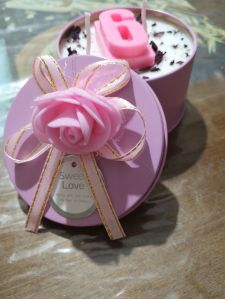 Pink Container Aroma Candles