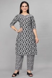 Ladies A Line Kurti Pant Set