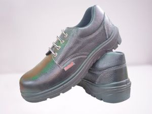 vaultex lite PU safety shoes