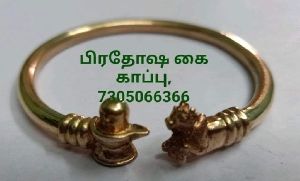 hand bracelet