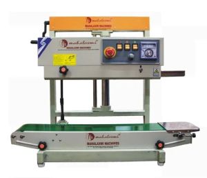 Continuous Pouch Sealing Machine with Jack System
