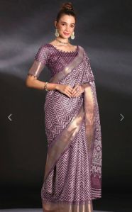 Geometric Printed Zari Sungudi Saree