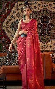 kanjivaram red colour ethnic motifs zari saree