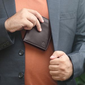 men kara brown 8 cards slot vertical leather wallet