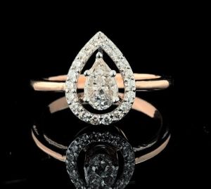 AULR831 Ladies Pie Cut Diamond Ring