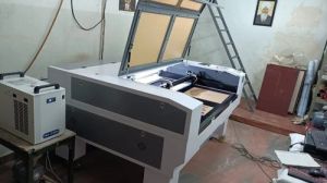 Automatic MDF Engraving Machine