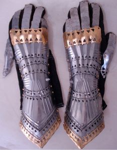 Medieval Warrior Gloves