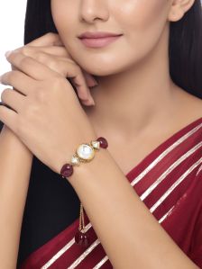 SH13-1810 Shoshaa Maroon Kundan Bracelet