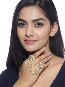 SH9-1471 Gold Plated Kundan Studded Dual Rings