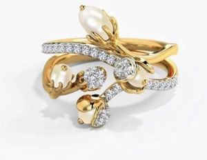 Ladies Latest Real Diamond Cocktail Gold Ring With Pearl
