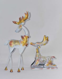 Modern Couple Deer Statue