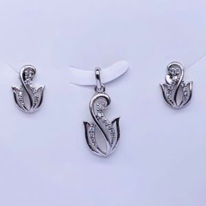925 Sterling Silver Graceful Swan & Wings Pendant Set