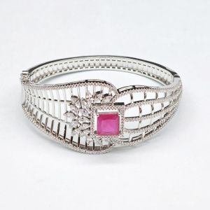 925 Sterling Silver Square Charm Openable Kada