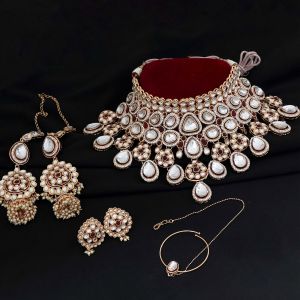 dazzling divinity kundan semi bridal jewellery set