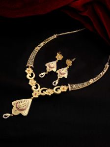 Gleaming Filigree American Diamond Gold plated Choker Necklace
