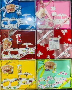 6 Piece New Born Baby Gift Set