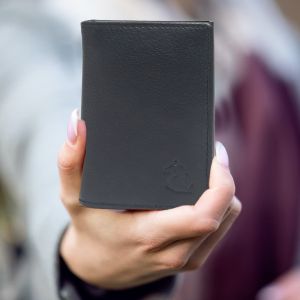 kara unisex genuine leather black card holder