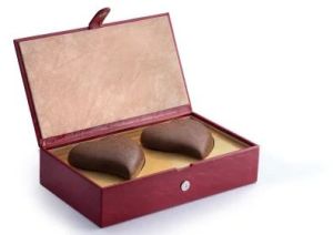 2 Pcs Heart Shape Chocolate Gift Pack