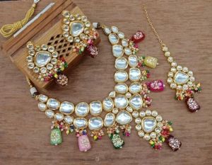 Party Wear Kundan Necklace Set