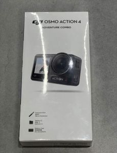 DJI Osmo Action 3 Optical Zoom 4X Adventure Combo - 4K Action Camera