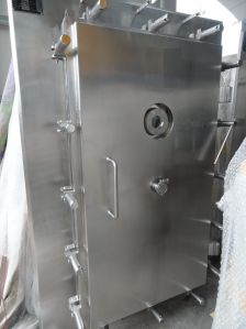 vacuum tray dryer