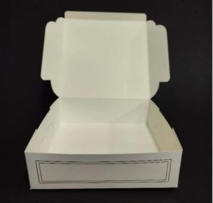 White Mailer Packaging Box