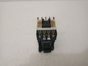 FUJI ELECTRIC SC-03 MAGNETIC CONTACTOR  110V #2