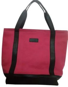 Gis Shaper Plain Ladies Leather Shoulder Bag For Shopping Wear