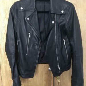 Ladies Leather Zipper Jacket