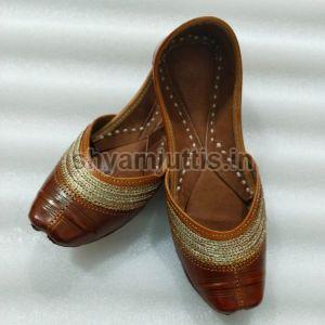 Genuine Leather Ladies Designer Punjabi Jutti