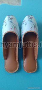 Printed Ladies Casual Mules Jutti, Color : Multicolor