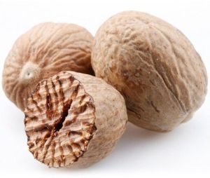 Natural Nutmeg Without Shell For Cooking